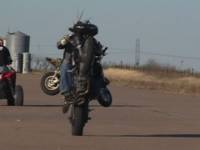 Под и над мотоциклом